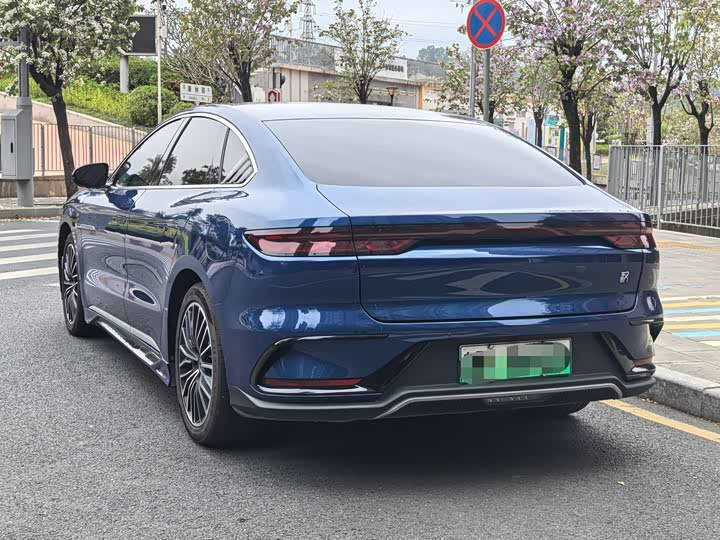 Фото 6 - BYD Han