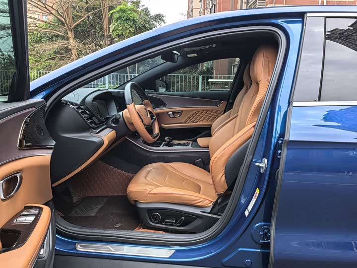 Фото 7 - BYD Han