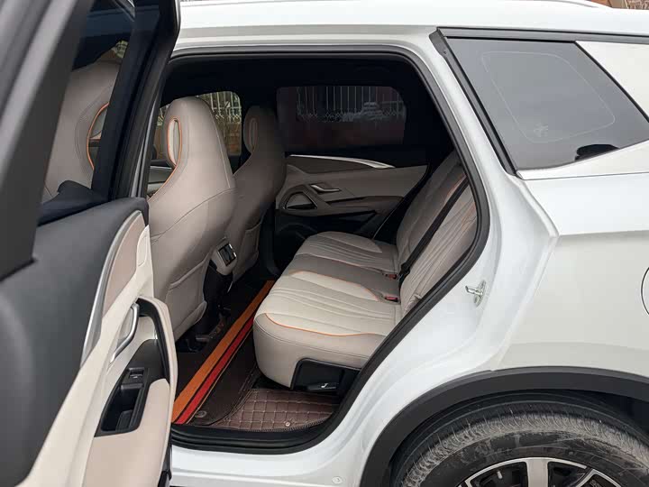 Фото 9 - BYD Song Pro Hybrid