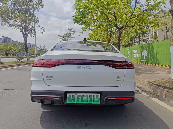 Фото 3 - BYD Qin L