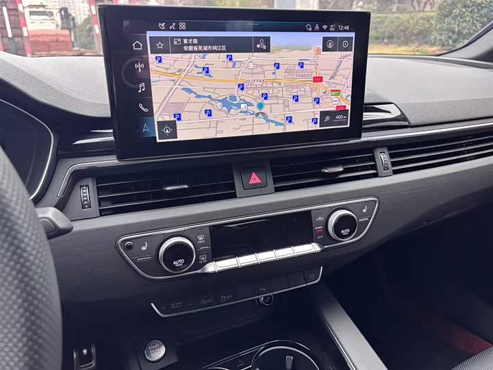 Фото 4 - Audi A4L