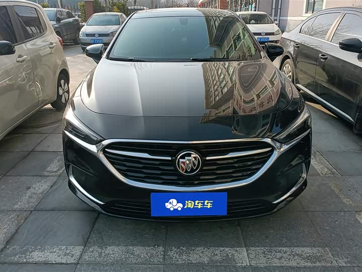 Фото 2 - Buick LaCrosse