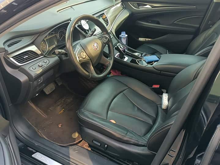 Фото 9 - Buick LaCrosse