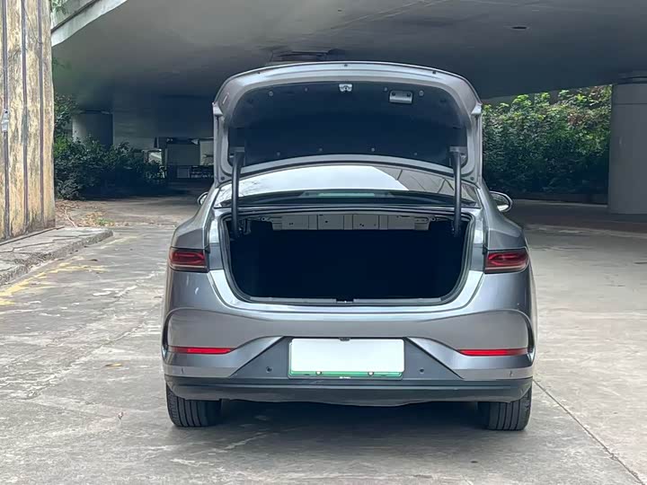 Фото 8 - BYD Qin Plus