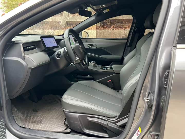 Фото 9 - BYD Qin Plus