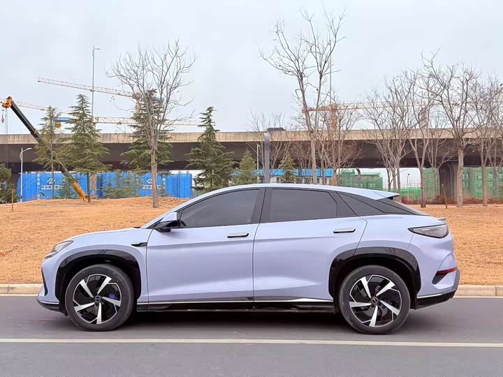 Фото 9 - BYD Sea Lion 07 EV