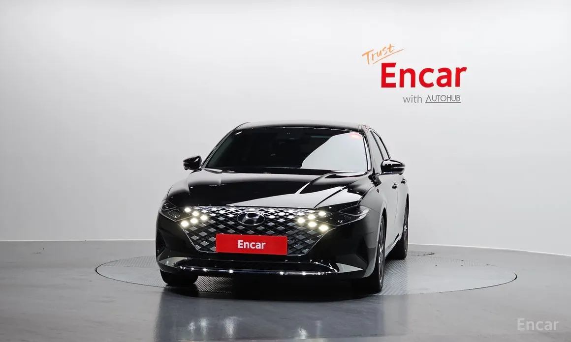 Фото 3 - Hyundai Grandeur