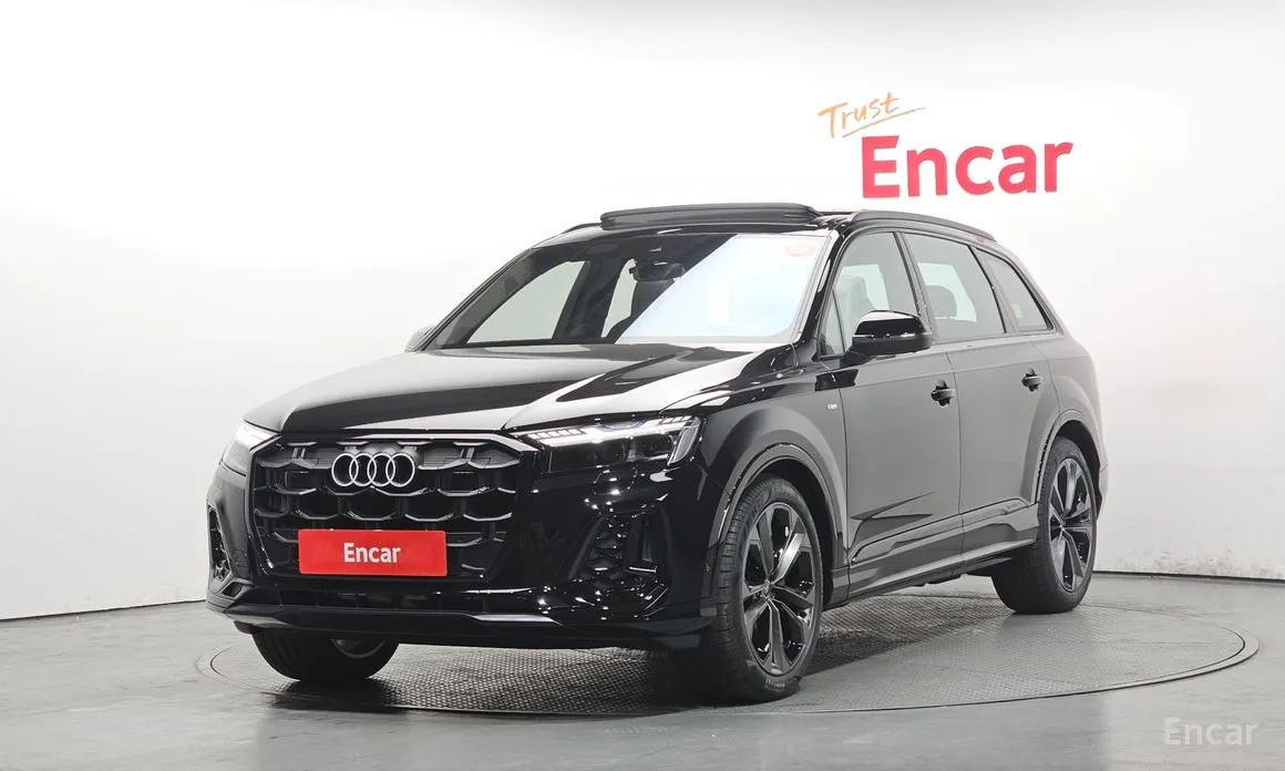 Фото 1 - Audi Q7