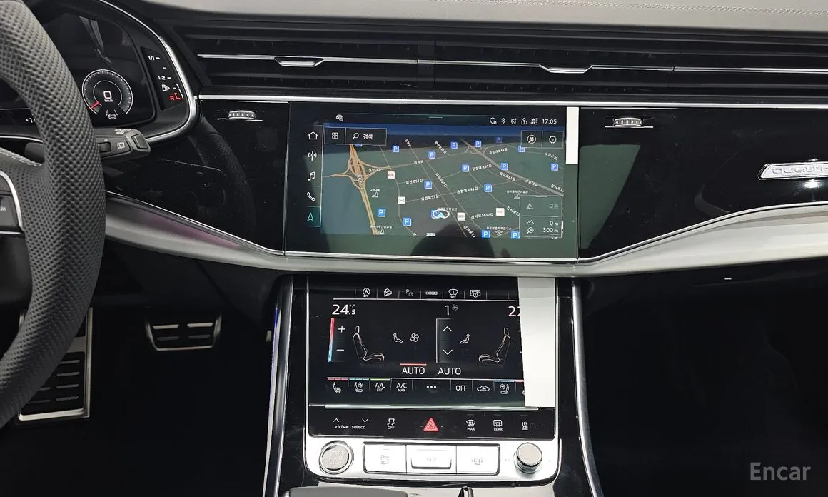 Фото 14 - Audi Q7