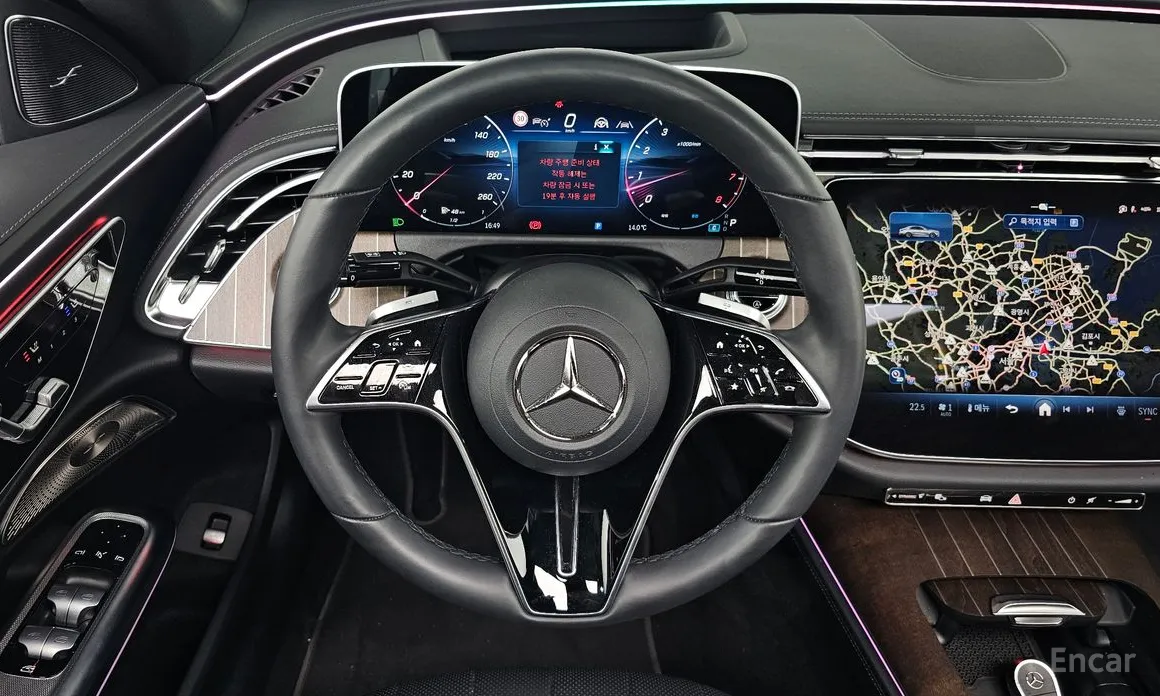 Mercedes-Benz E-Class 2024 E300 4MATIC Exclusive