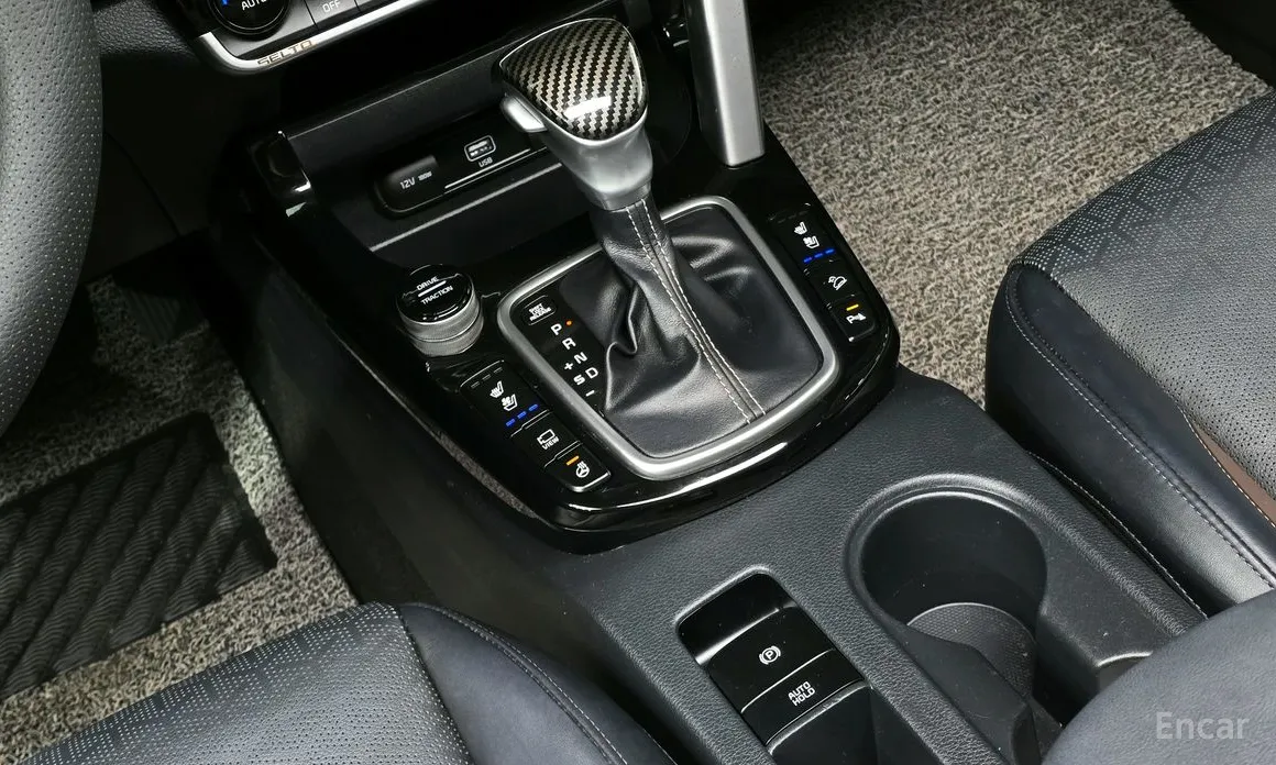 Фото 9 - Kia Seltos