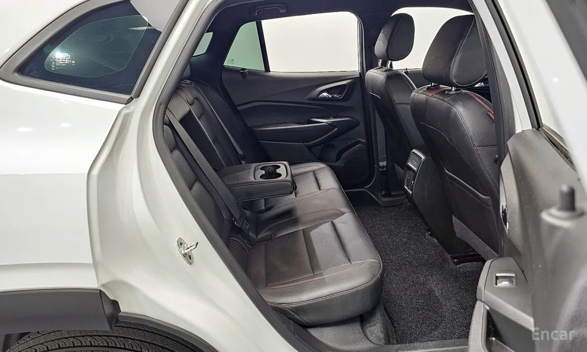 Фото 11 - Chevrolet Trax