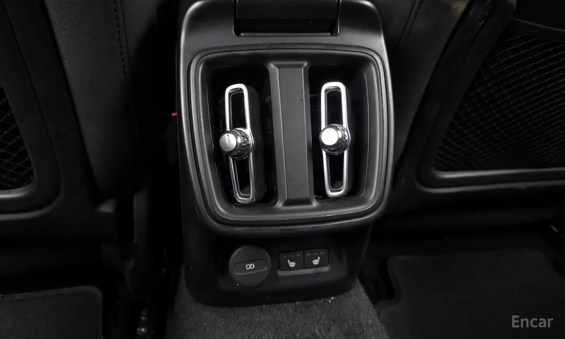 Фото 19 - Polestar 2