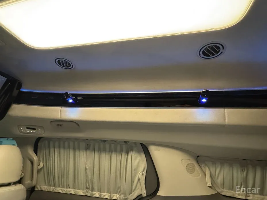 Фото 15 - Kia Carnival