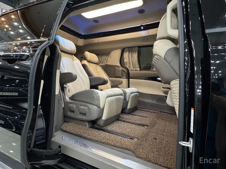 Фото 19 - Kia Carnival