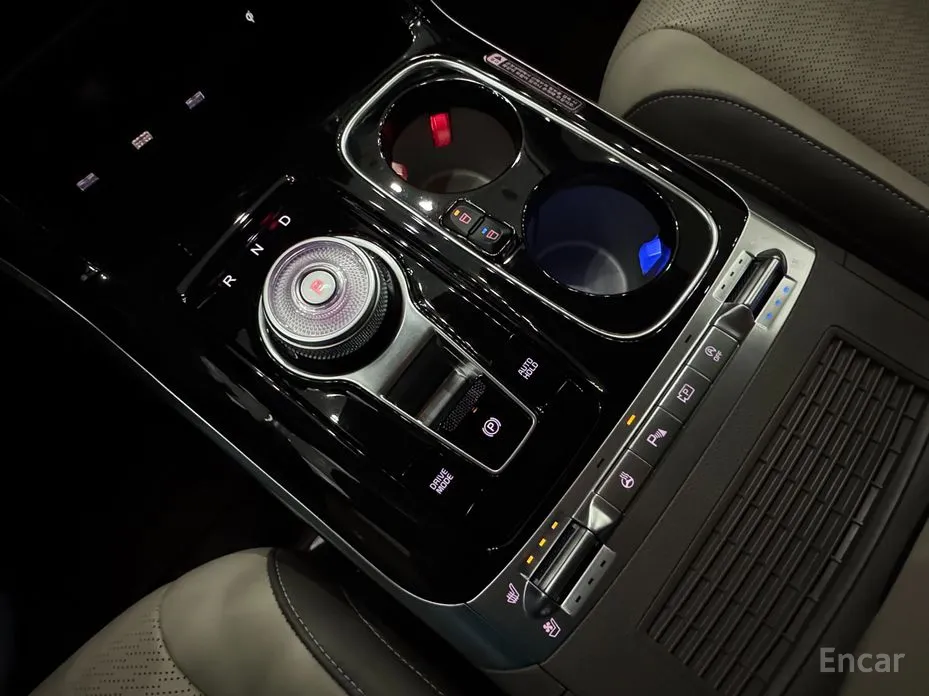 Фото 8 - Kia Carnival