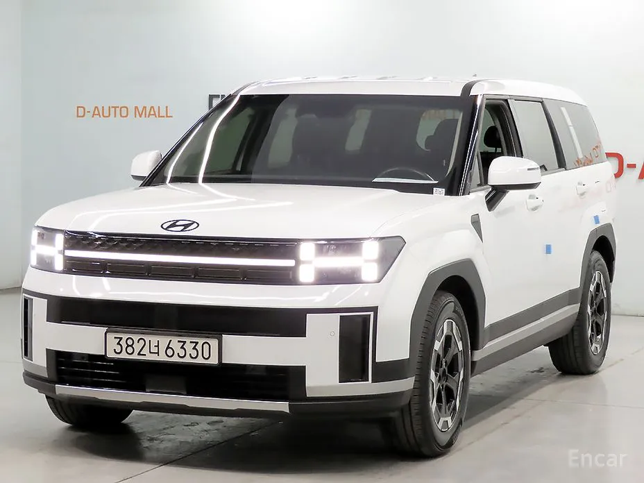 Фото 1 - Hyundai Santa Fe