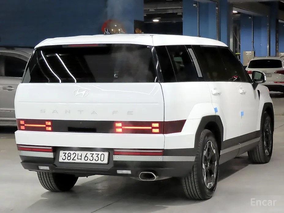 Фото 4 - Hyundai Santa Fe