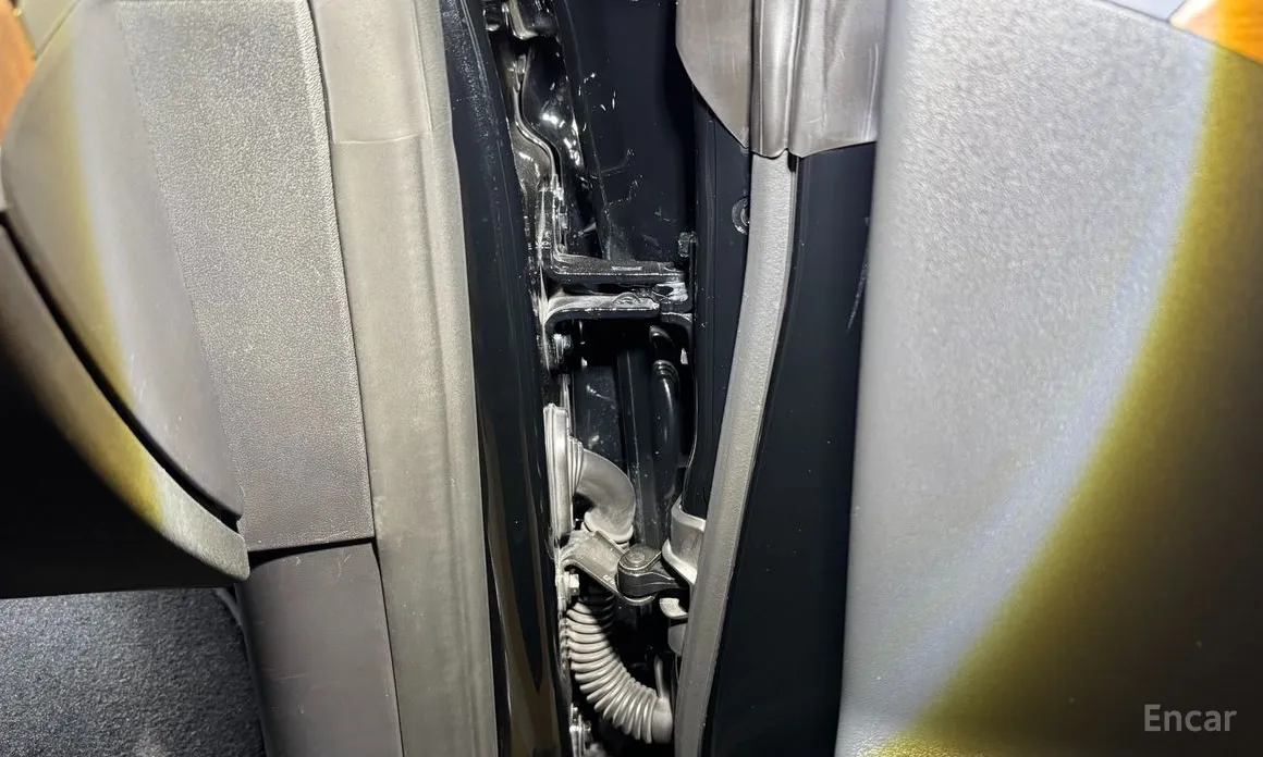 Фото 11 - Tesla Model 3