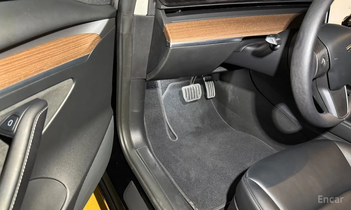 Фото 7 - Tesla Model 3