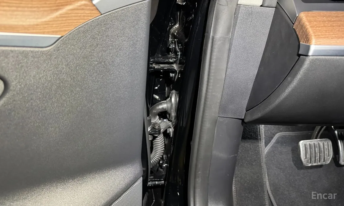 Фото 8 - Tesla Model 3