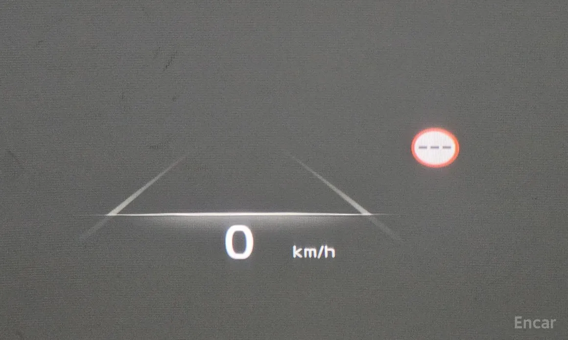 Фото 17 - Kia Niro