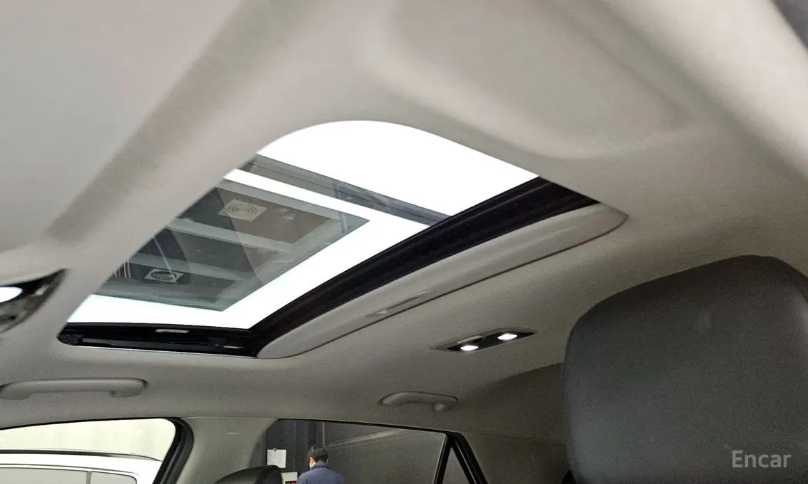 Фото 18 - Kia Niro