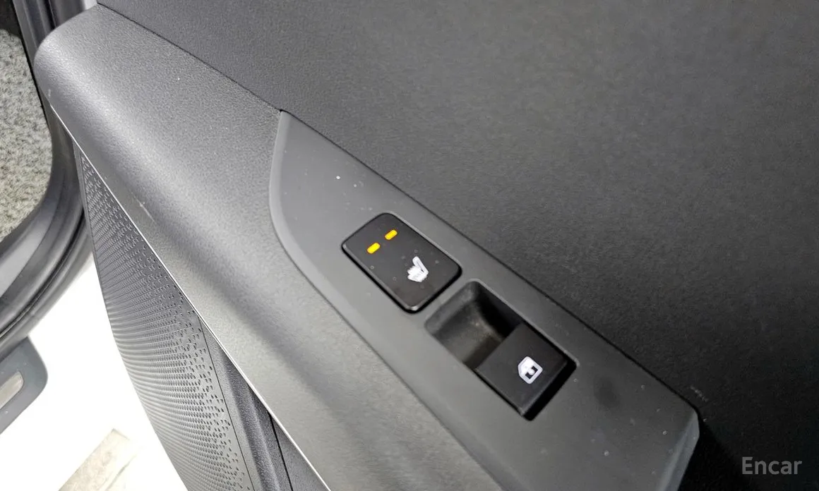 Фото 19 - Kia Niro