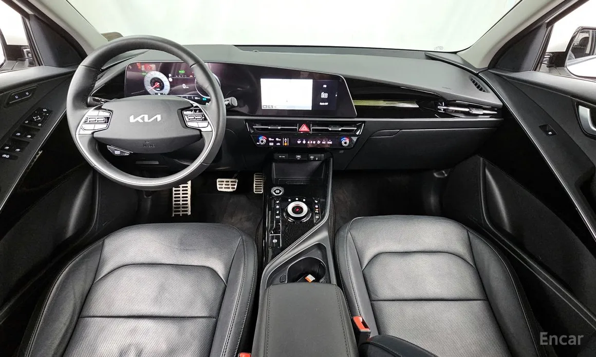Фото 7 - Kia Niro