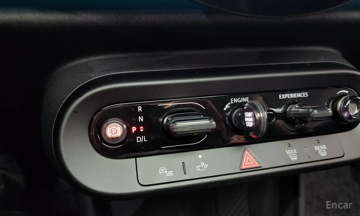 Photo 9 - Mini Cooper