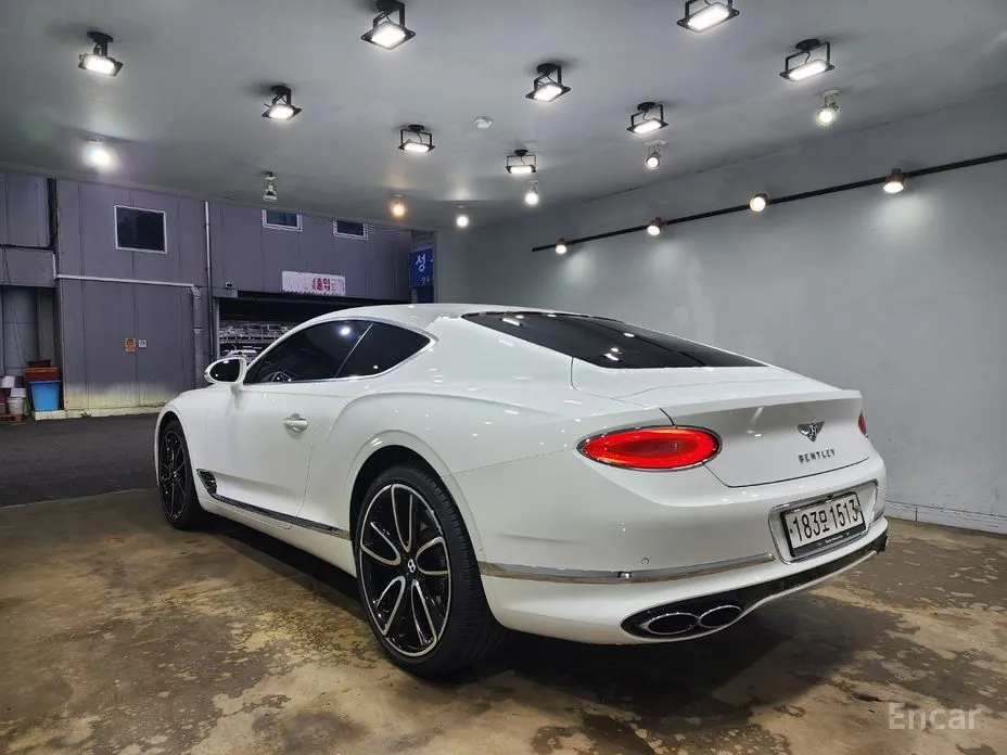 Фото 6 - Bentley Continental GT