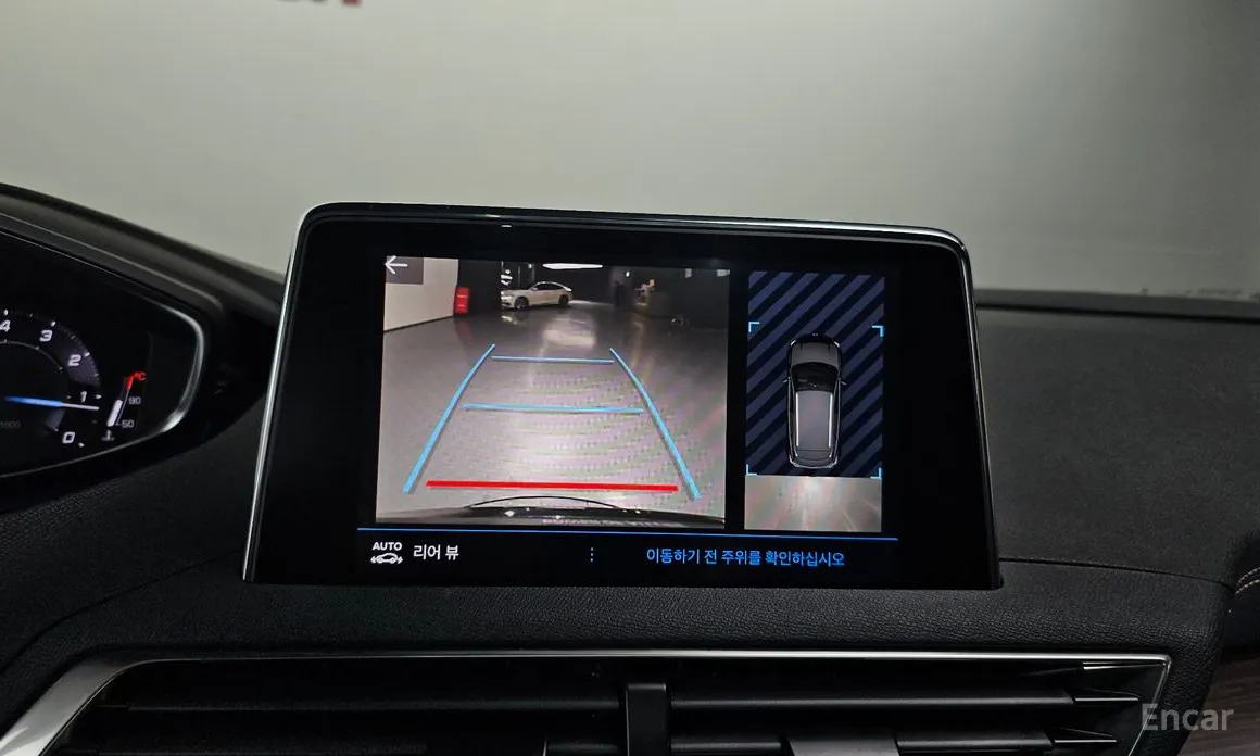 Фото 15 - Peugeot 3008