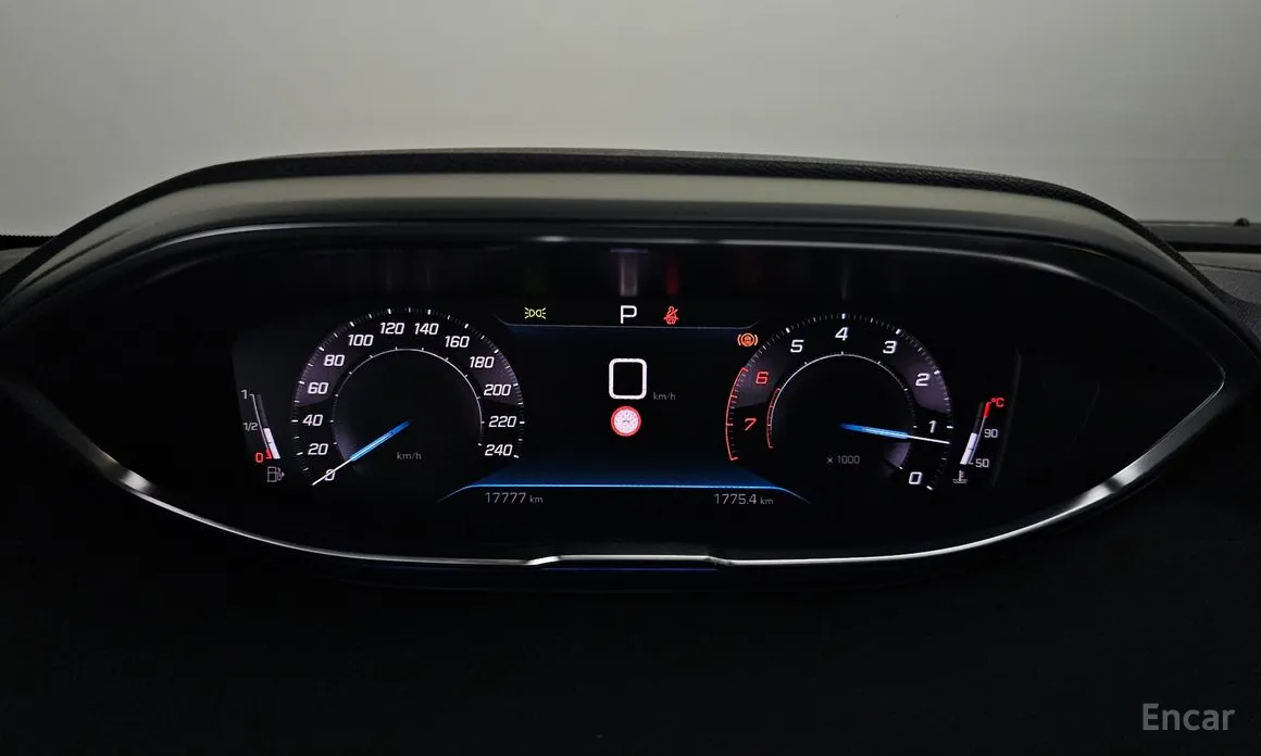 Фото 8 - Peugeot 3008