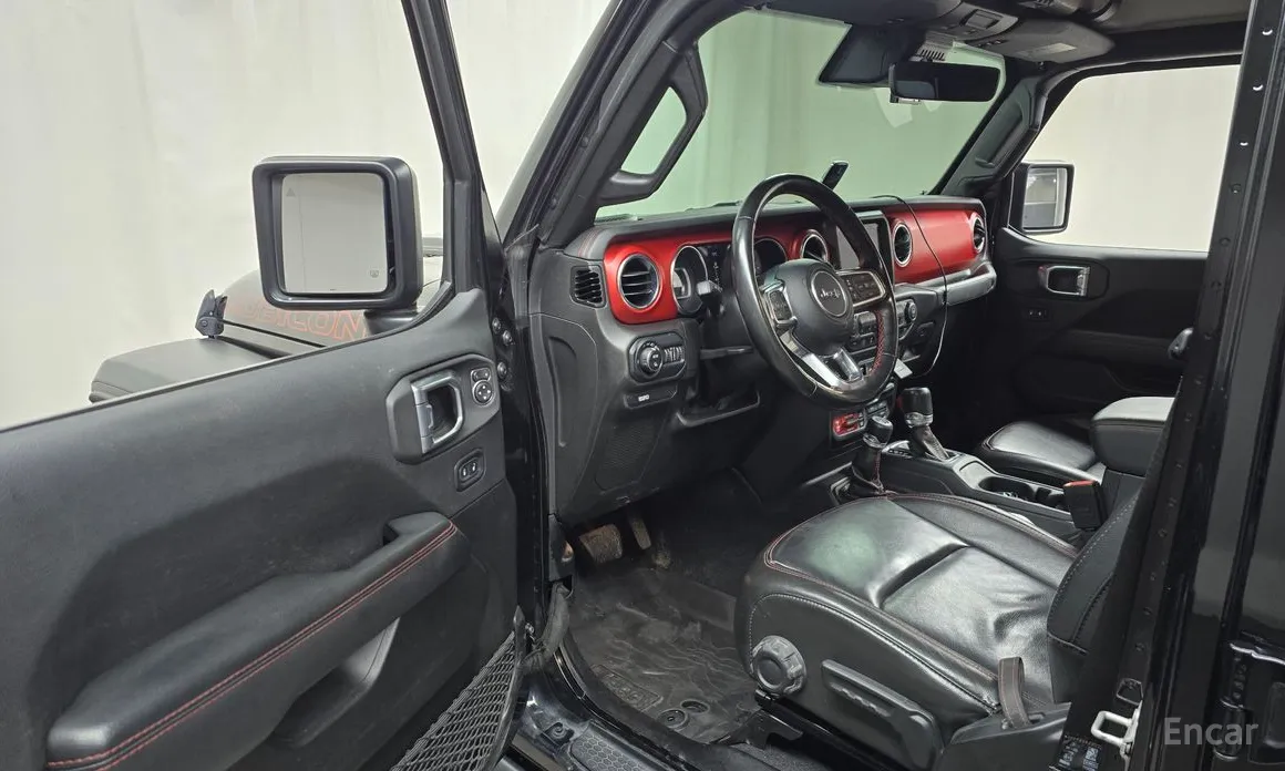 Фото 10 - Jeep Gladiator