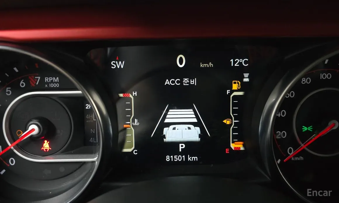 Фото 17 - Jeep Gladiator