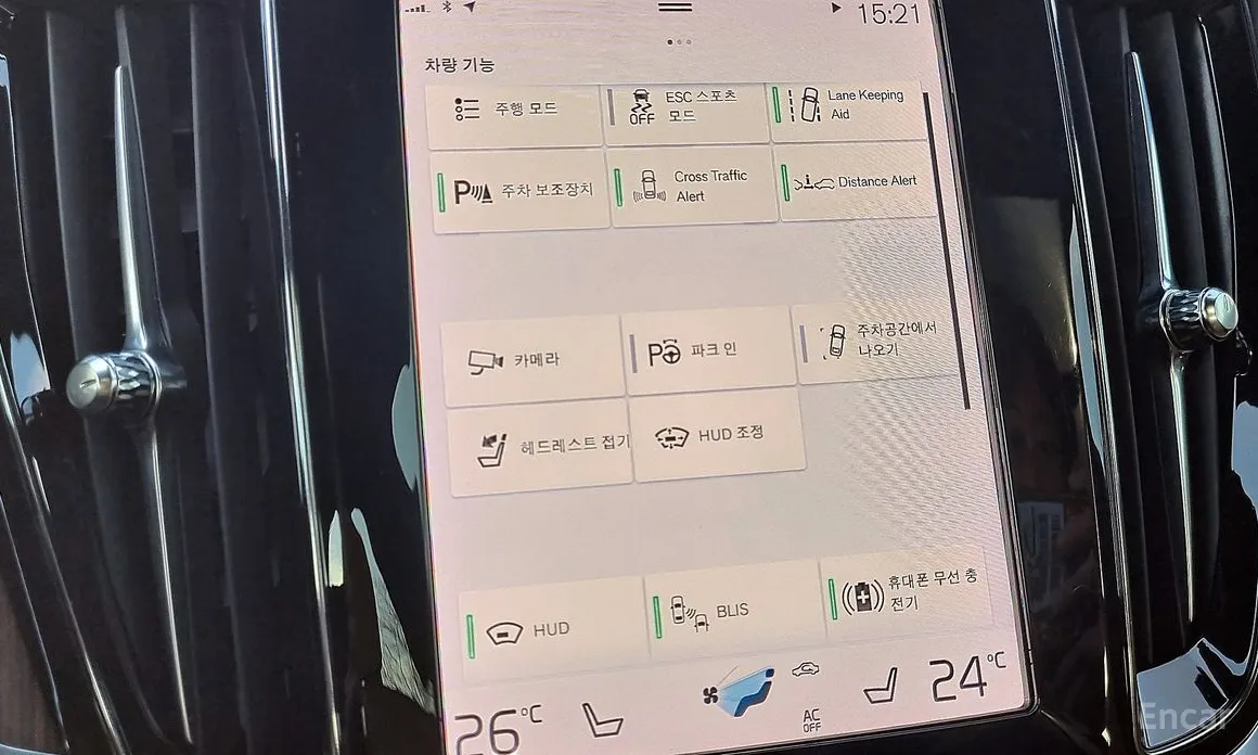 Фото 15 - Volvo V60