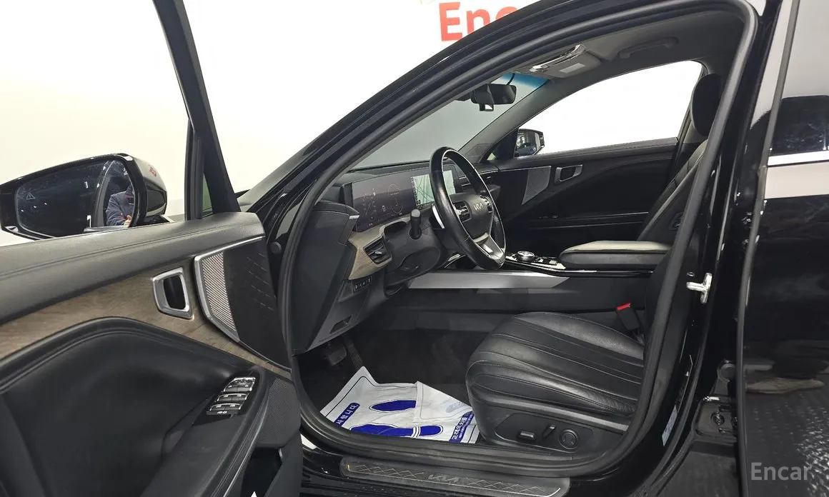 Фото 10 - Kia K8