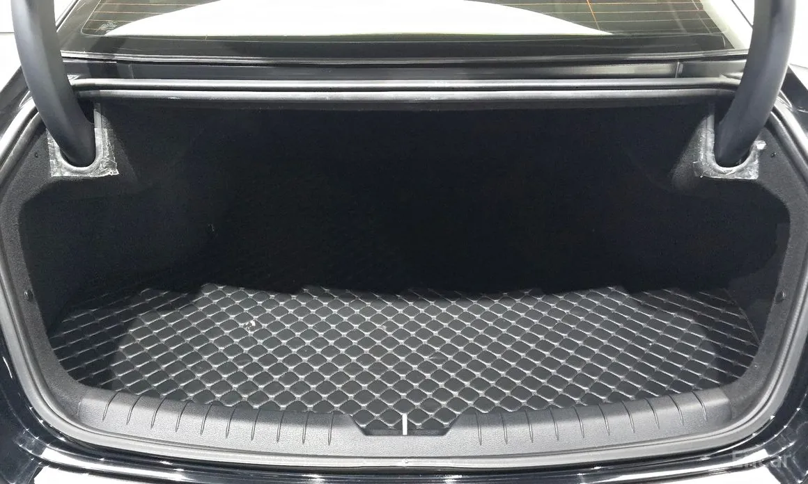 Фото 20 - Kia K8