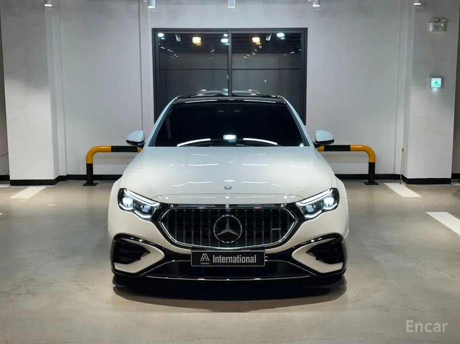 Фото 1 - Mercedes-Benz E-Class