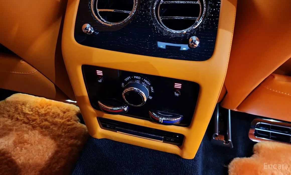 Фото 18 - Rolls-Royce Ghost