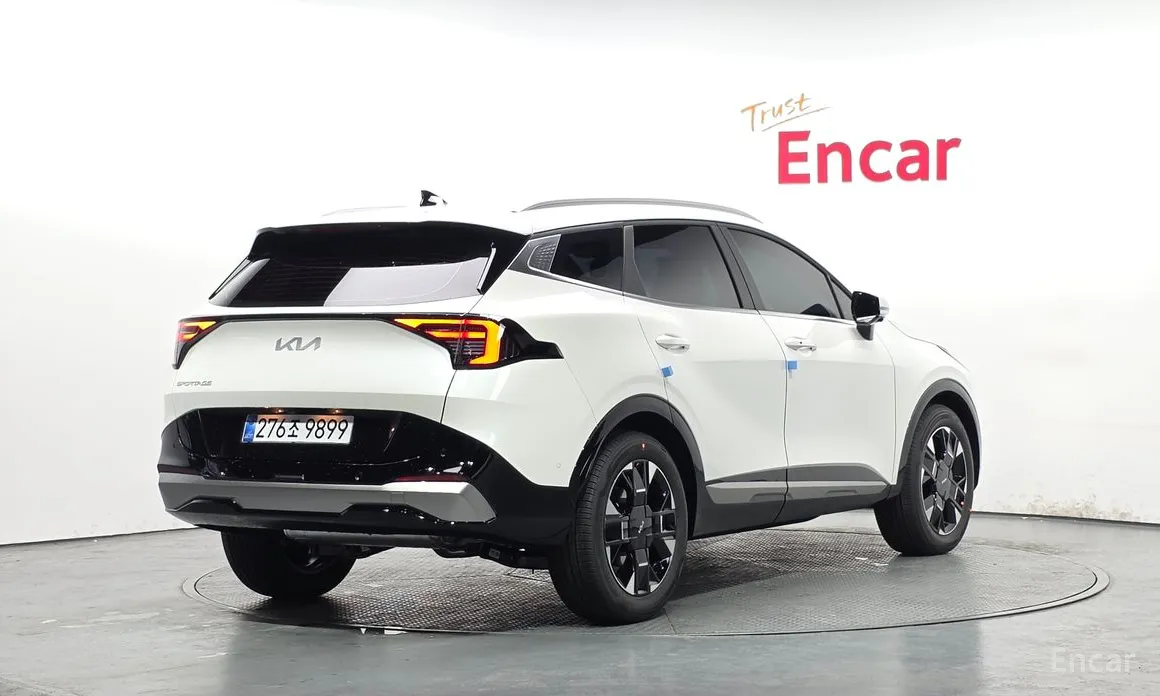 Фото 2 - Kia Sportage