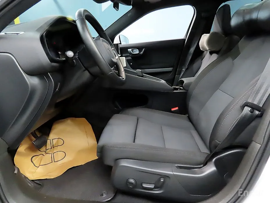 Фото 10 - Polestar 2