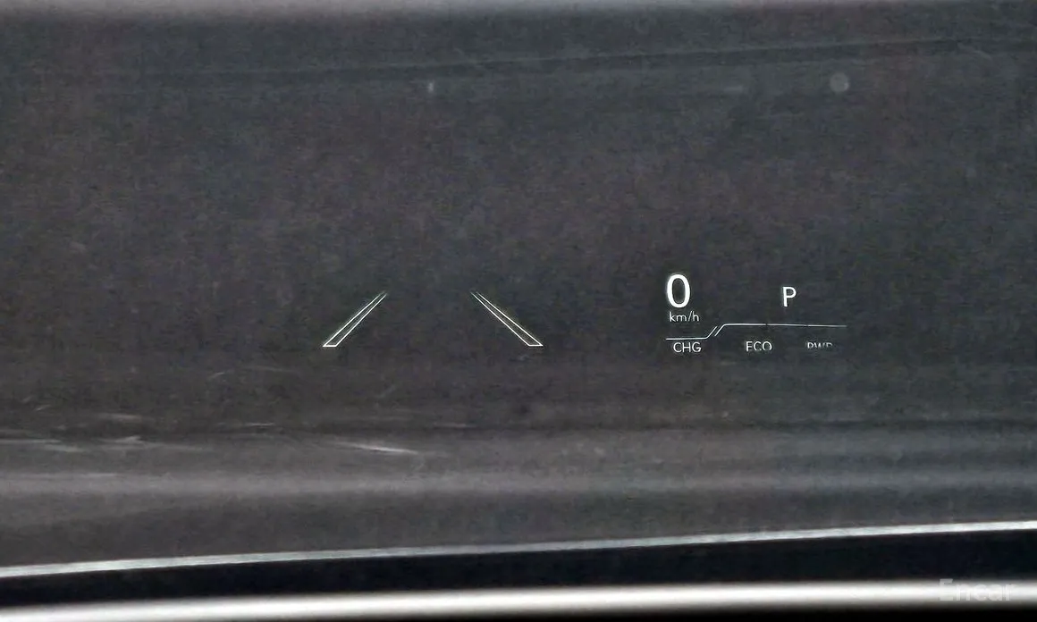 Фото 17 - Lexus LS