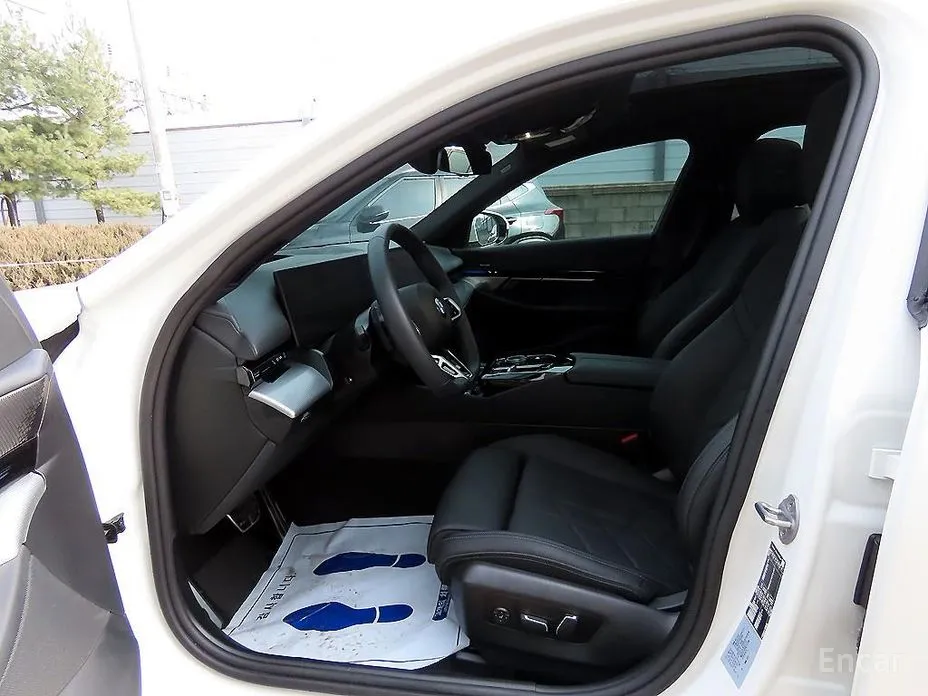 Фото 5 - BMW 5 Series