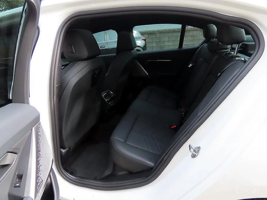 Фото 6 - BMW 5 Series