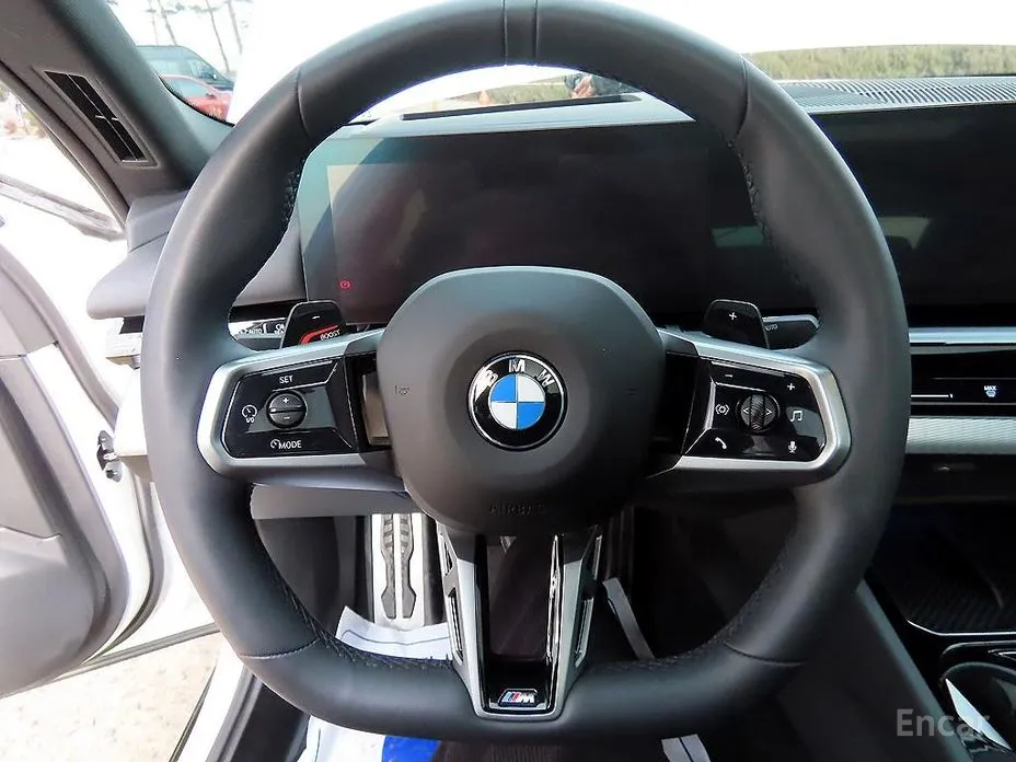 Фото 8 - BMW 5 Series