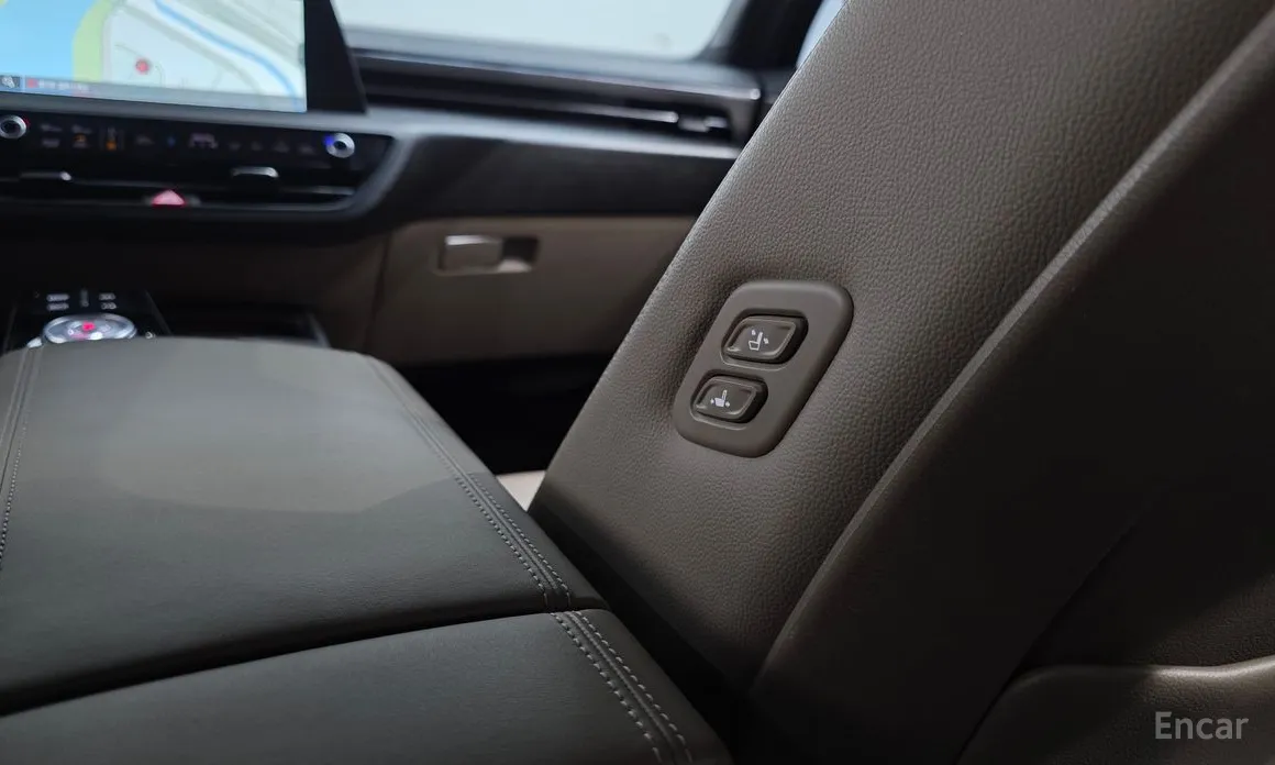 Фото 18 - Kia K8