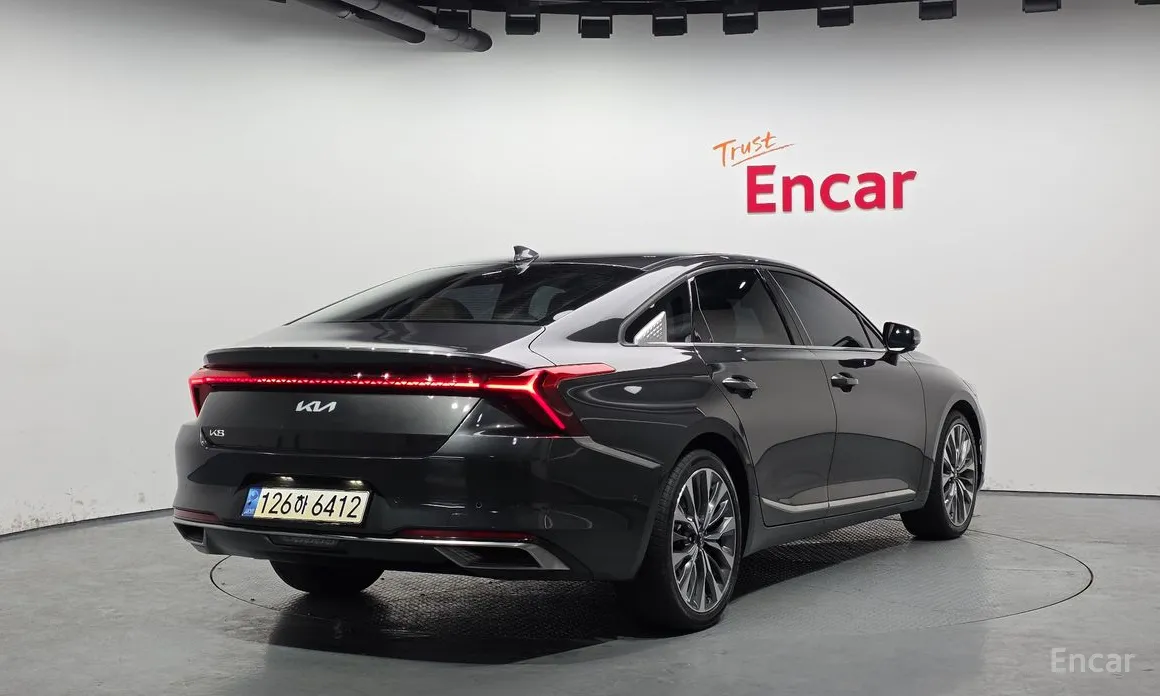 Фото 2 - Kia K8