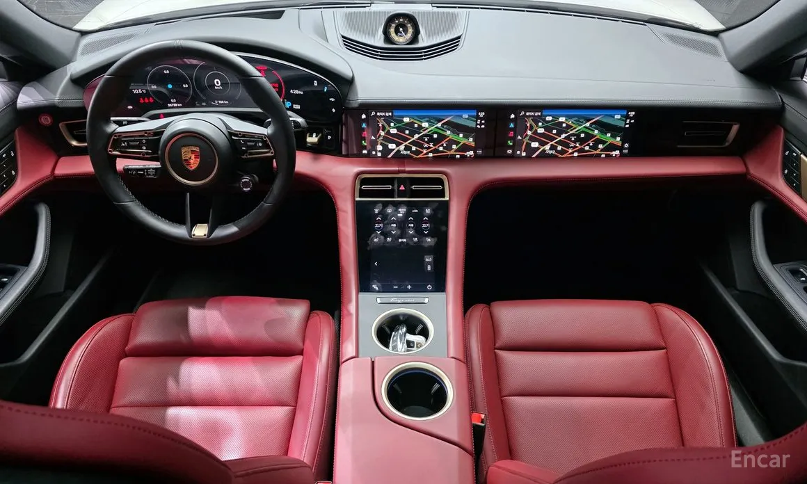 Фото 7 - Porsche Taycan