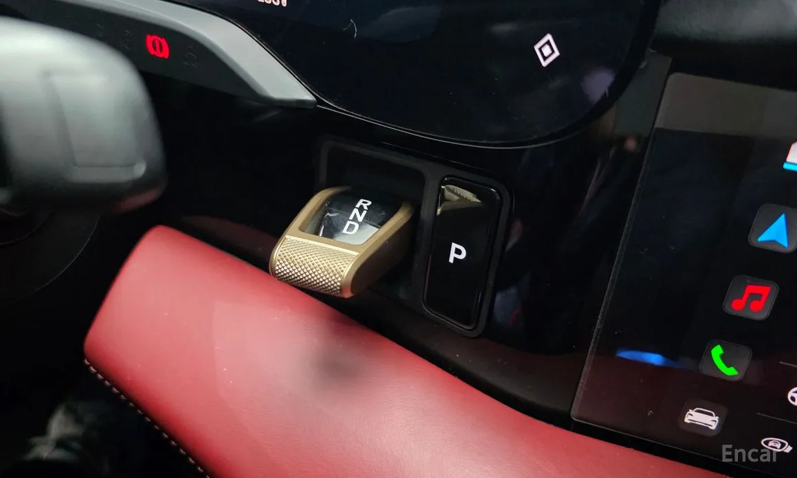 Фото 9 - Porsche Taycan